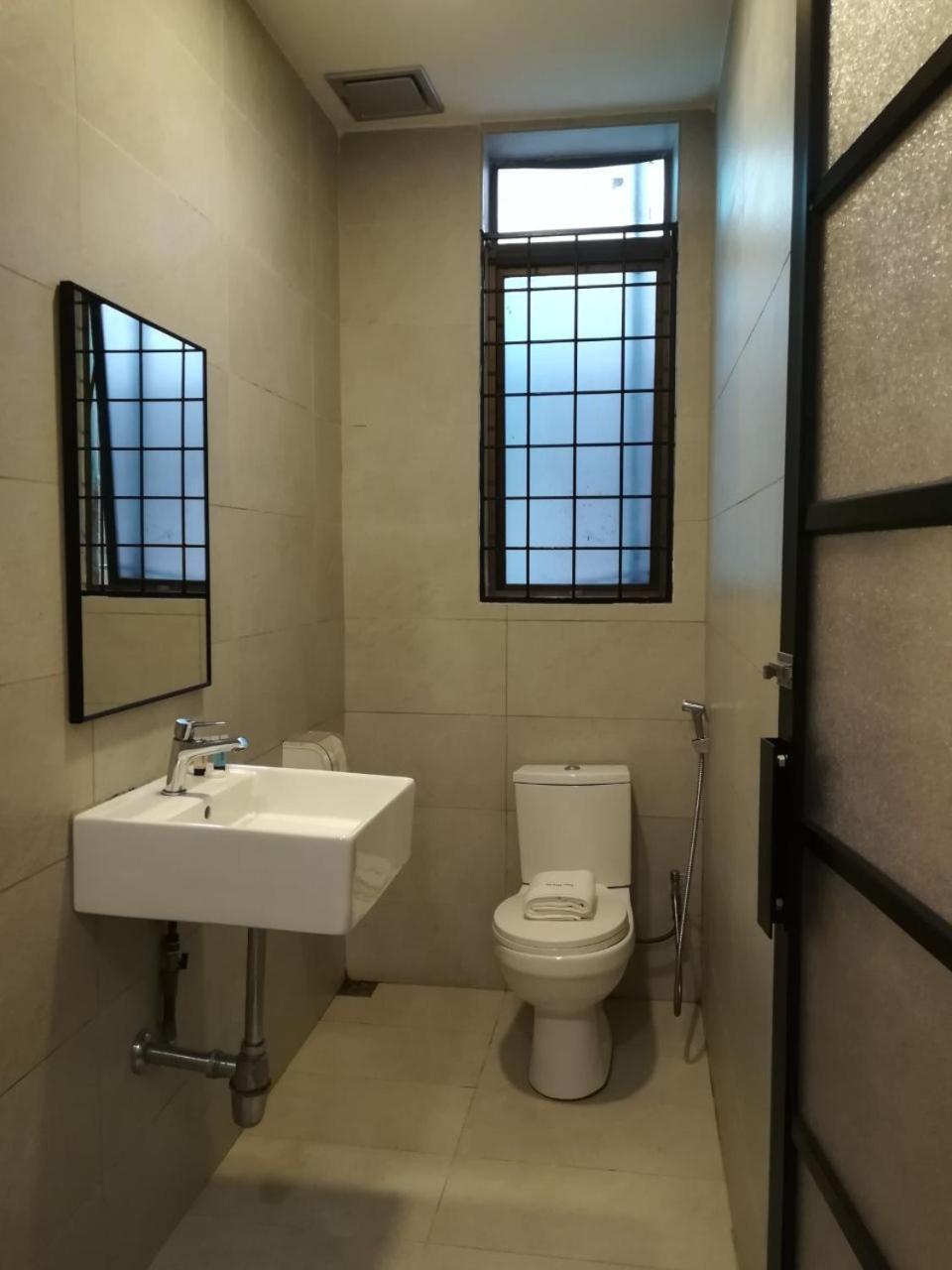 קוטה קינבלו The Daily Hotel מראה חיצוני תמונה