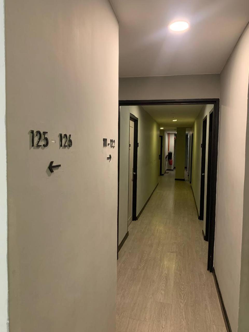 קוטה קינבלו The Daily Hotel מראה חיצוני תמונה